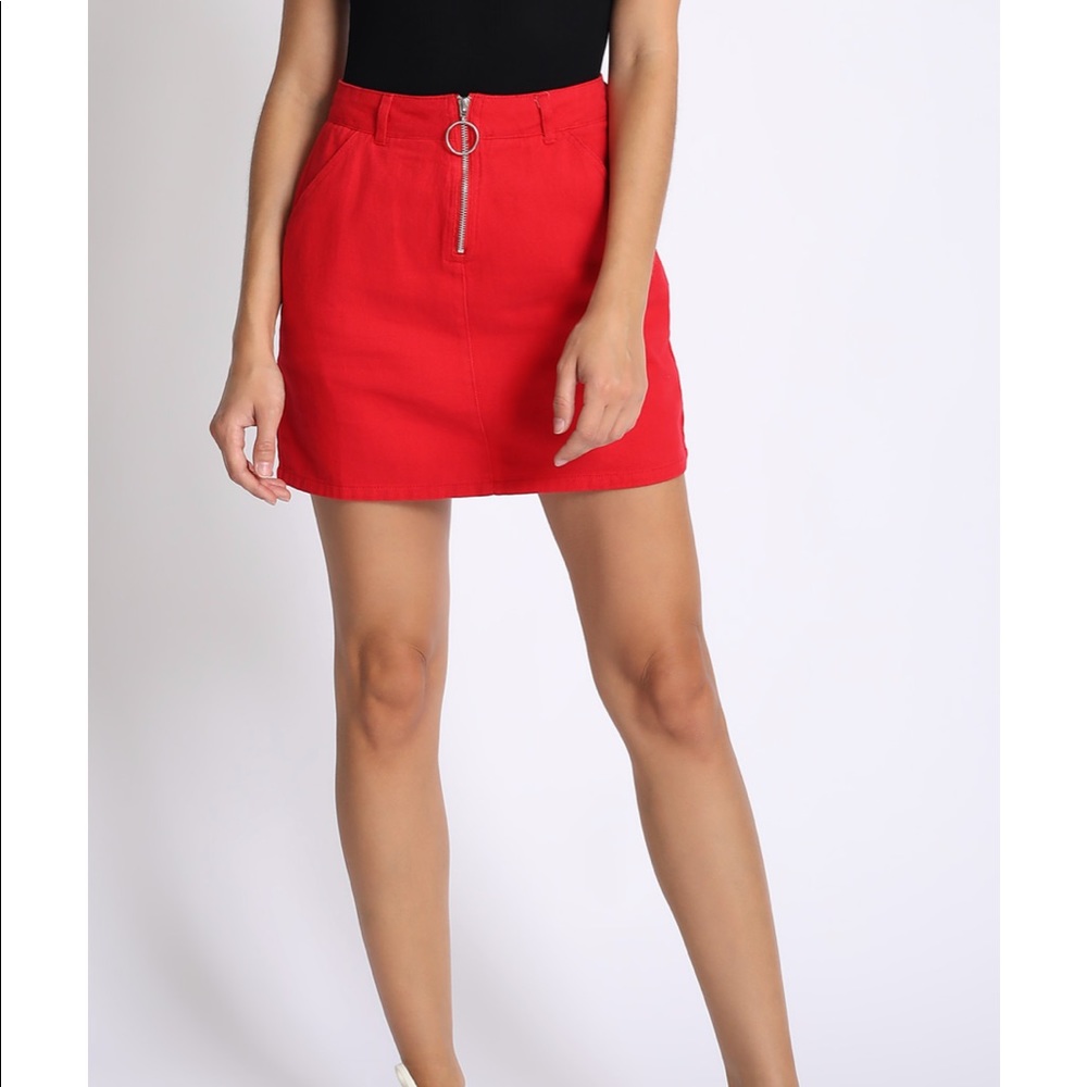 🆕 O-ring Zip Front Red Denim Skirt